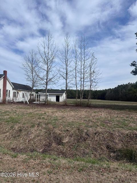 Vacant Land For Sale - 3127 Marys Chapel Church Road<br/> Aurora, NC 27806