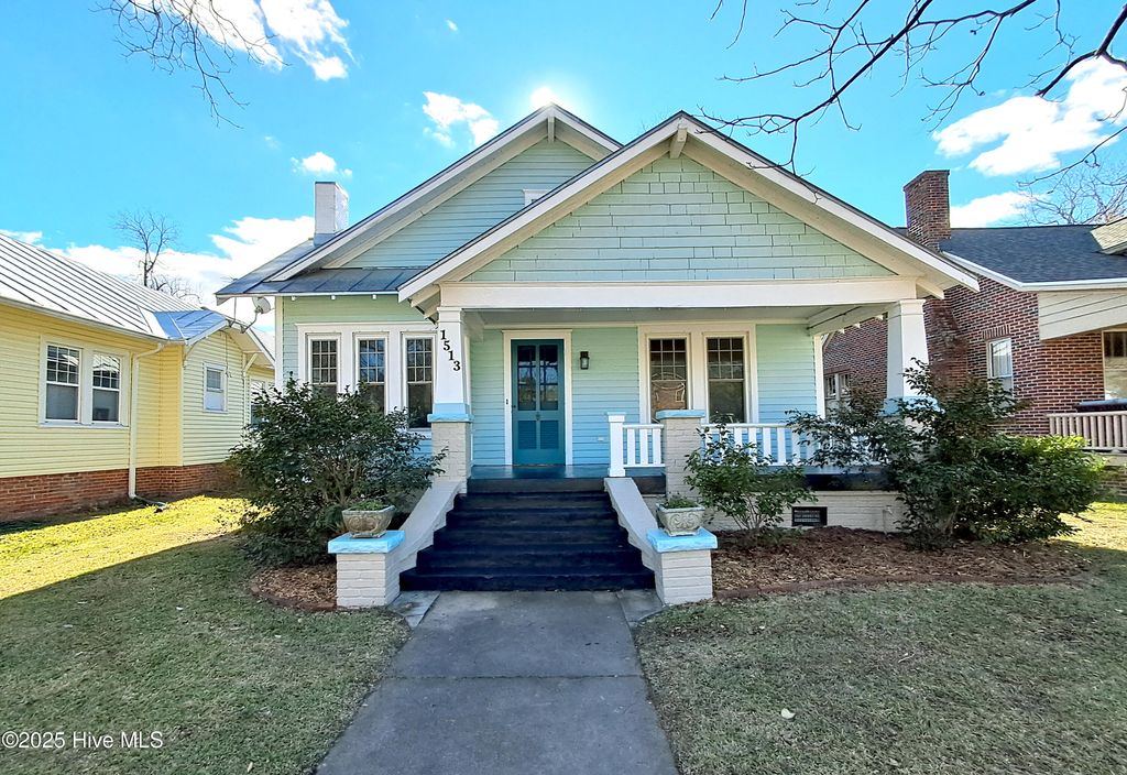 Photo of 1513 Rhem Avenue, New Bern, NC 28560 (MLS # 100545095)