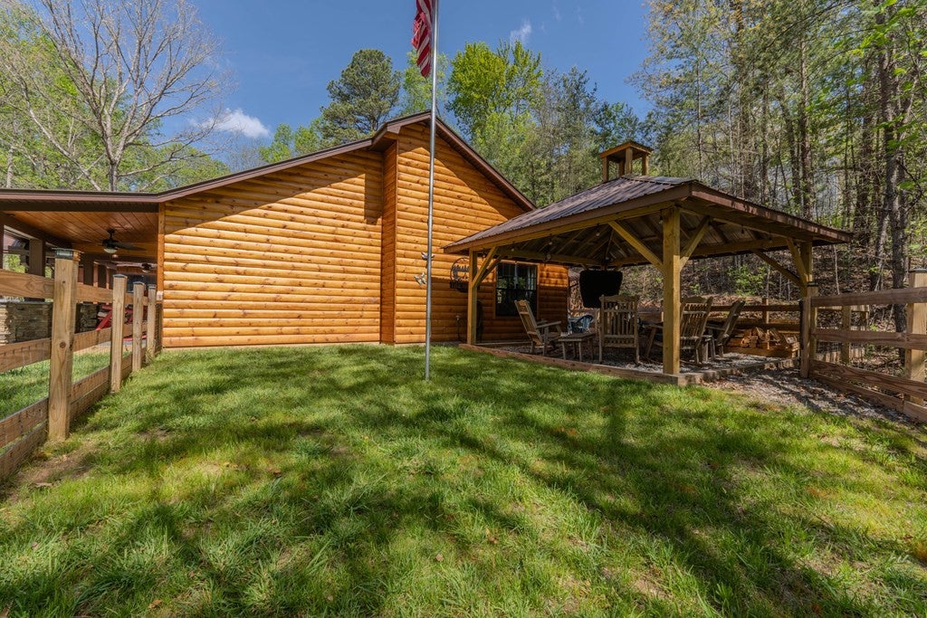 190 Galloway Drive - Photo 3