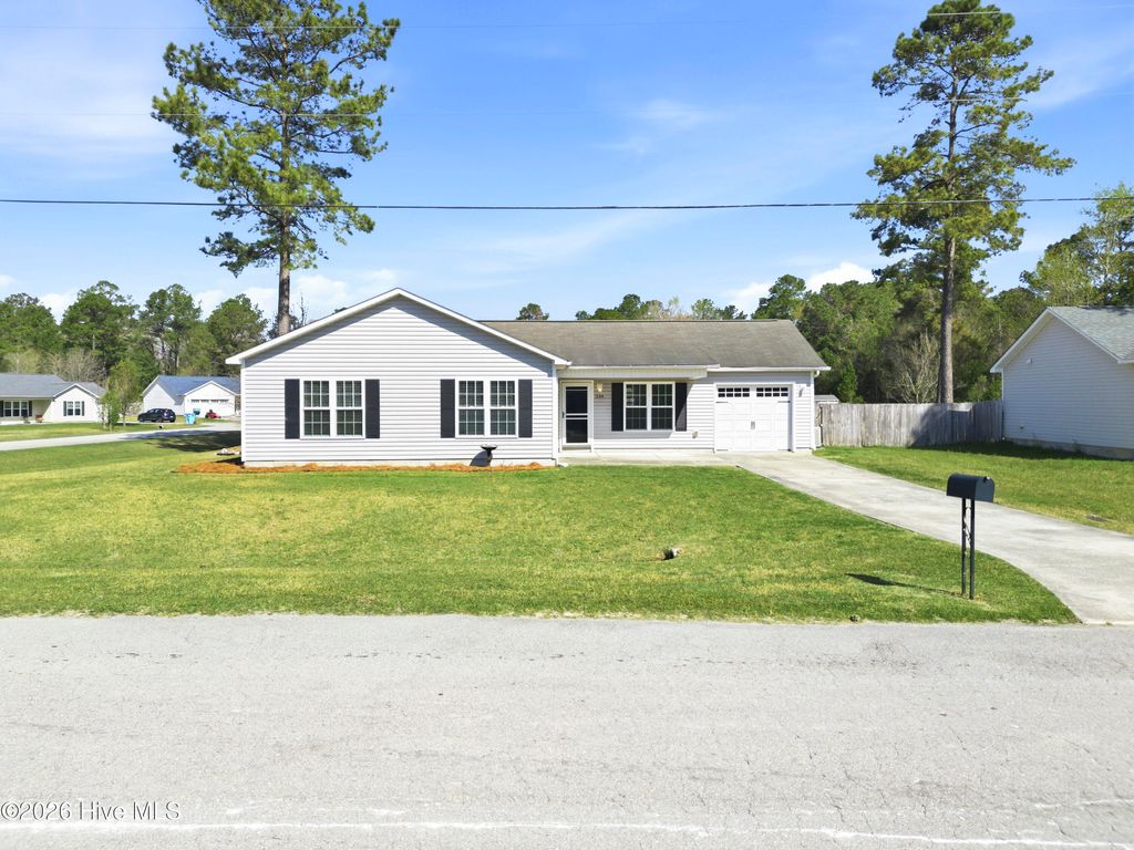 Photo of 234 Sweet Gum Lane, Richlands, NC 28574 (MLS # 100564497)