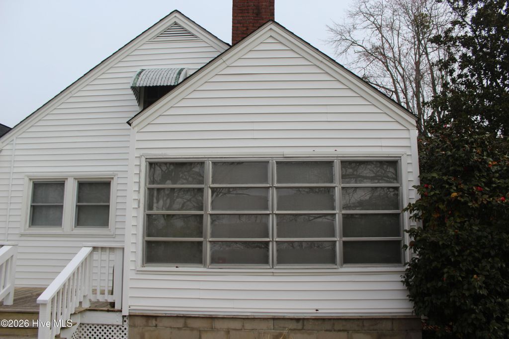 Photo of 167 Lake Road, Newport, NC 28570 (MLS # 100558538)