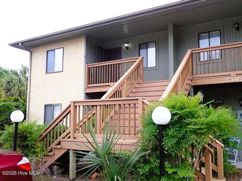 Photo of 3601 Saint Johns Court #Unit B, Wilmington, NC 28403 (MLS # 100555517)