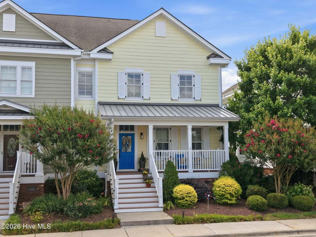 Photo of 203 S Academy Street, Washington, NC 27889 (MLS # 100582788)