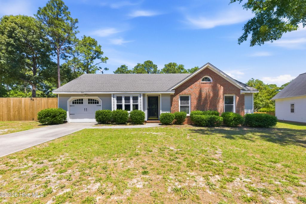 Photo of 5321 Goldenrod Drive, Wilmington, NC 28405 (MLS # 100576275)