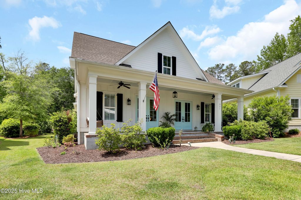 Photo of 321 Jenoa Drive, Castle Hayne, NC 28429 (MLS # 100523529)