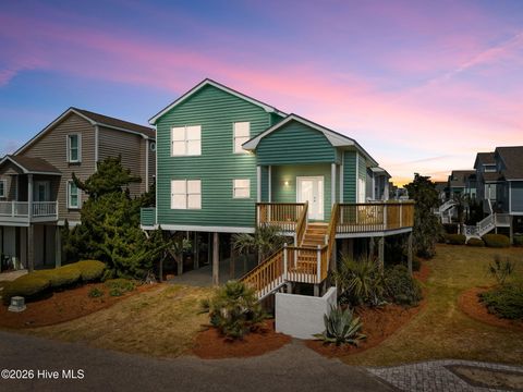 Photo of 3 Juniper Court, Ocean Isle Beach, NC 28469 (MLS # 100566259)