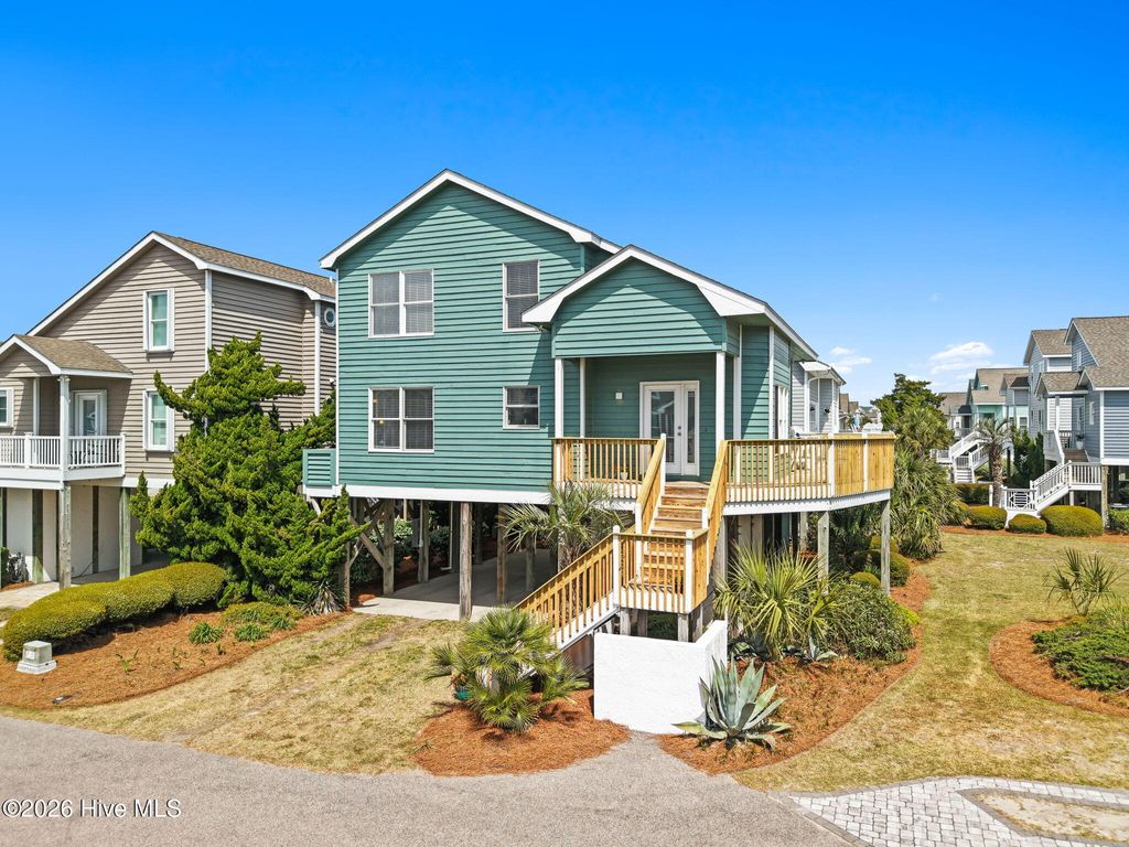 Photo of 3 Juniper Court, Ocean Isle Beach, NC 28469 (MLS # 100566259)