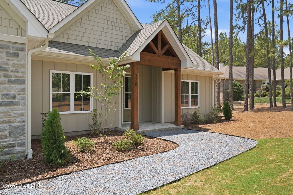 Photo of 128 Banbridge Drive, Seven Lakes, NC 27376 (MLS # 100590505)