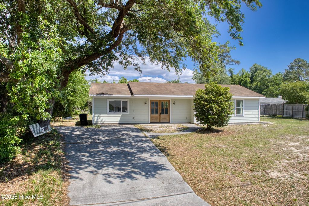 Photo of 134 W Brandywine Circle, Wilmington, NC 28411 (MLS # 100569906)