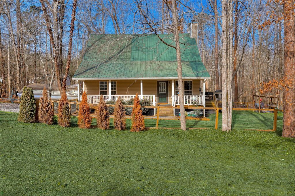 Photo of 1442 Shore Line Drive, Tignall, GA 30668 (MLS # 551642)