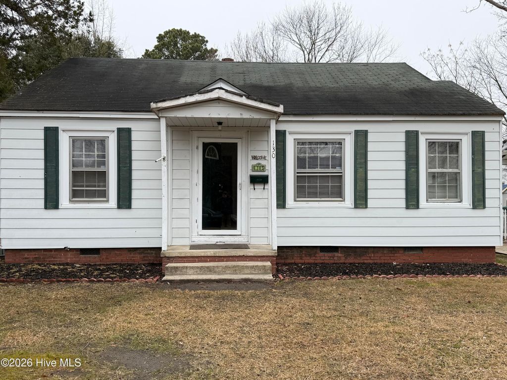 Photo of 130 S Fairview Circle, Tarboro, NC 27886 (MLS # 100555051)
