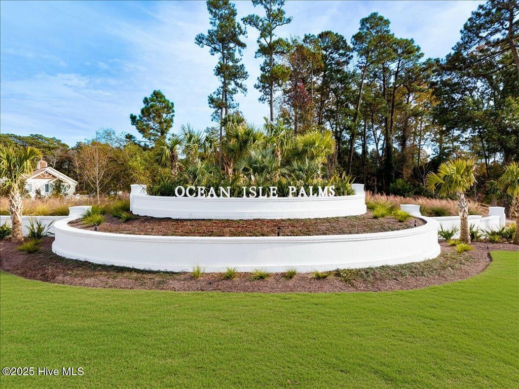 Photo of 1528 St Vincent Drive SW, Shallotte, NC 28470 (MLS # 100545807)