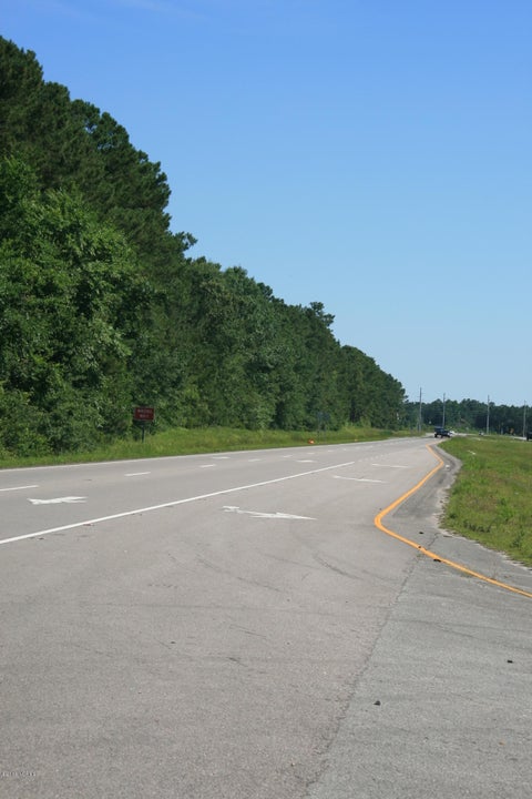 Tiny photo for 6898 Ocean Highway E, Leland, NC 28451 (MLS # 100606556)