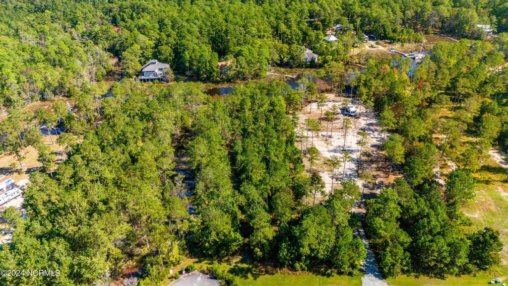 Photo of 60 Pier Point Road N, Oriental, NC 28571 (MLS # 100471525)
