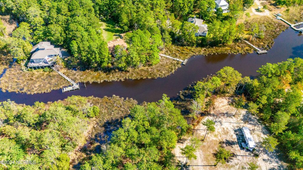 Photo of 60 Pier Point Road N, Oriental, NC 28571 (MLS # 100471525)