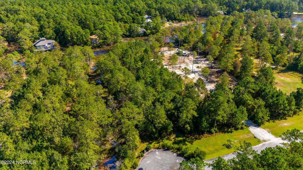 Photo of 60 Pier Point Road N, Oriental, NC 28571 (MLS # 100471525)