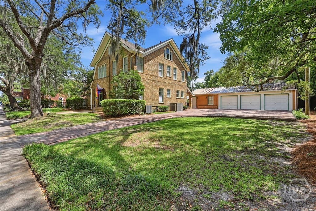 Photo of 721 Washington Avenue, Savannah, GA 31405 (MLS # SA358070)