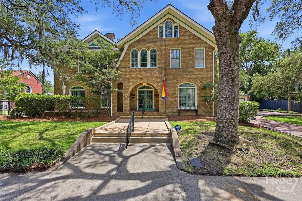Photo of 721 Washington Avenue, Savannah, GA 31405 (MLS # SA358070)