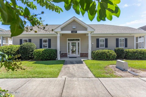 Tiny photo for 4420 Jay Bird Circle #Unit 102, Wilmington, NC 28412 (MLS # 100600029)