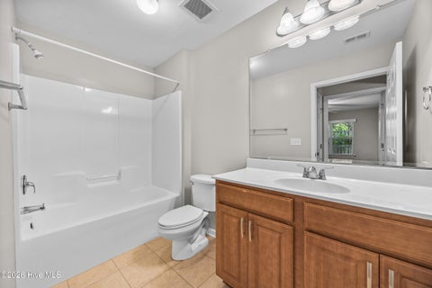 Tiny photo for 4420 Jay Bird Circle #Unit 102, Wilmington, NC 28412 (MLS # 100600029)