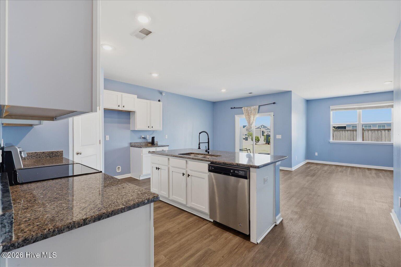 5303 Black Oak Court