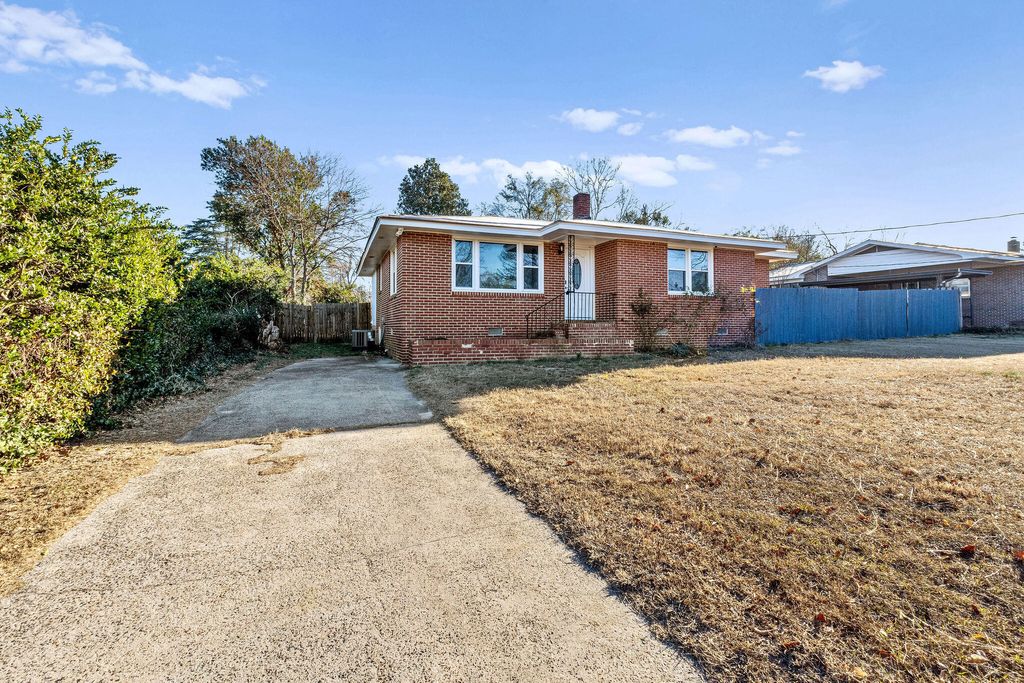 Photo of 211 Heil Drive, North Augusta, SC 29841 (MLS # 551329)