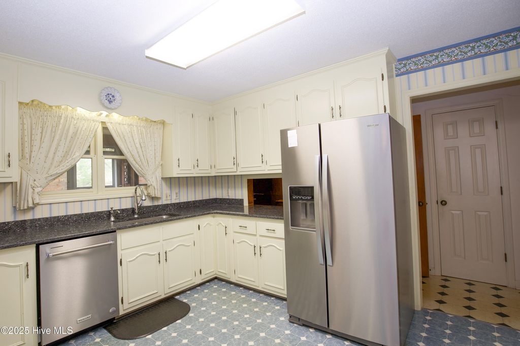 Photo of 48 Martin Drive, Whispering Pines, NC 28327 (MLS # 100530279)