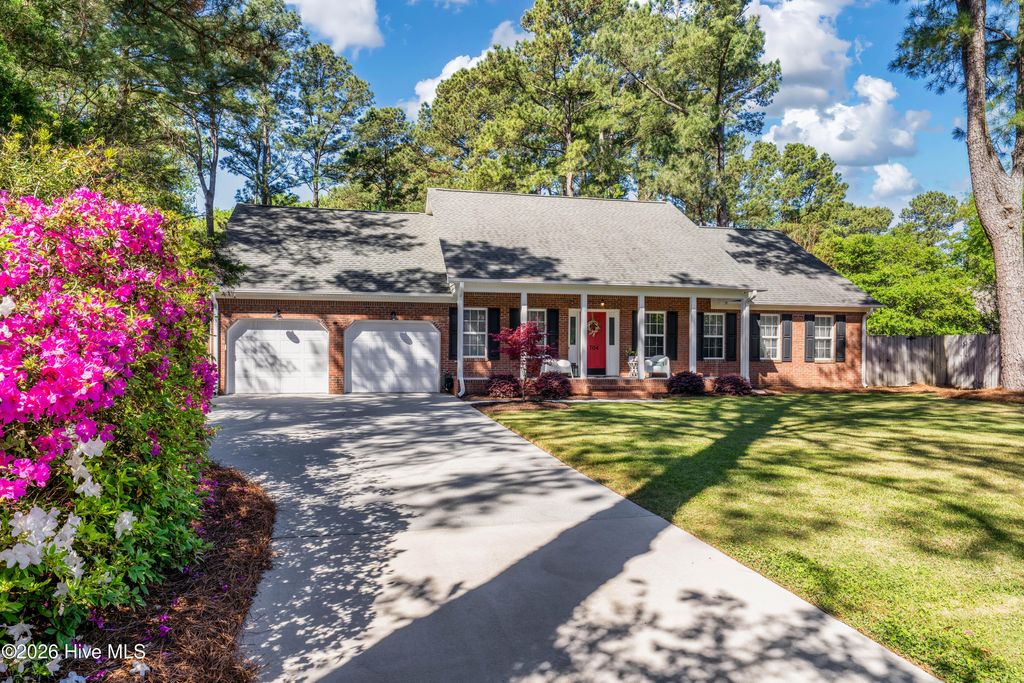 Photo of 6704 Yarmouth Way, Wilmington, NC 28409 (MLS # 100569399)