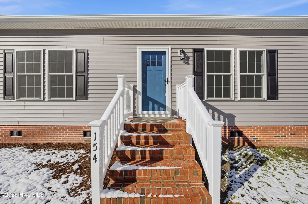 Photo of 154 Lovers Lane, Elizabeth City, NC 27909 (MLS # 100544890)