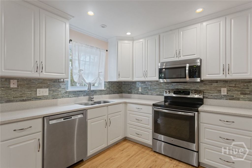 Photo of 111 E Long Street, Rincon, GA 31326 (MLS # SA345919)