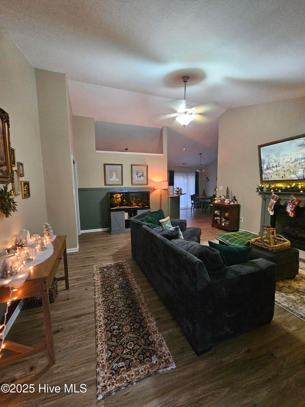 Photo of 204 Sourwood Court, Jacksonville, NC 28540 (MLS # 100544816)