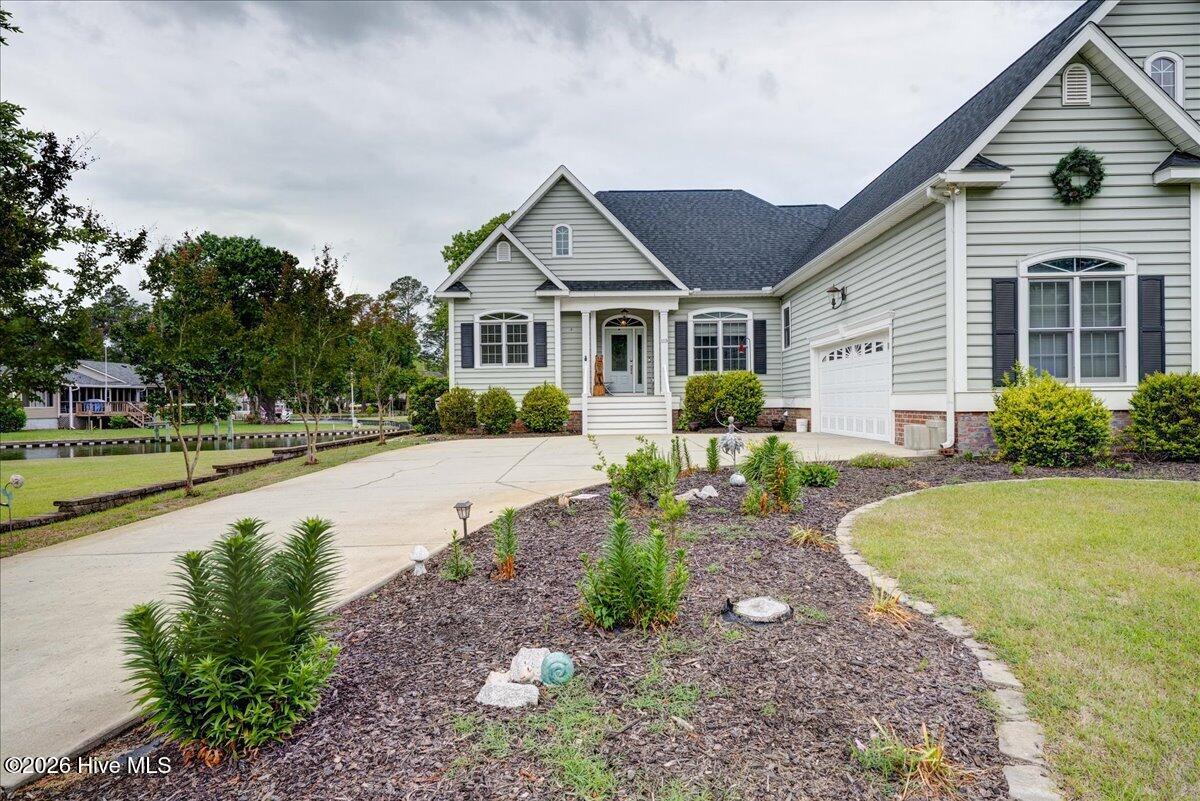 113 Bowline Road
