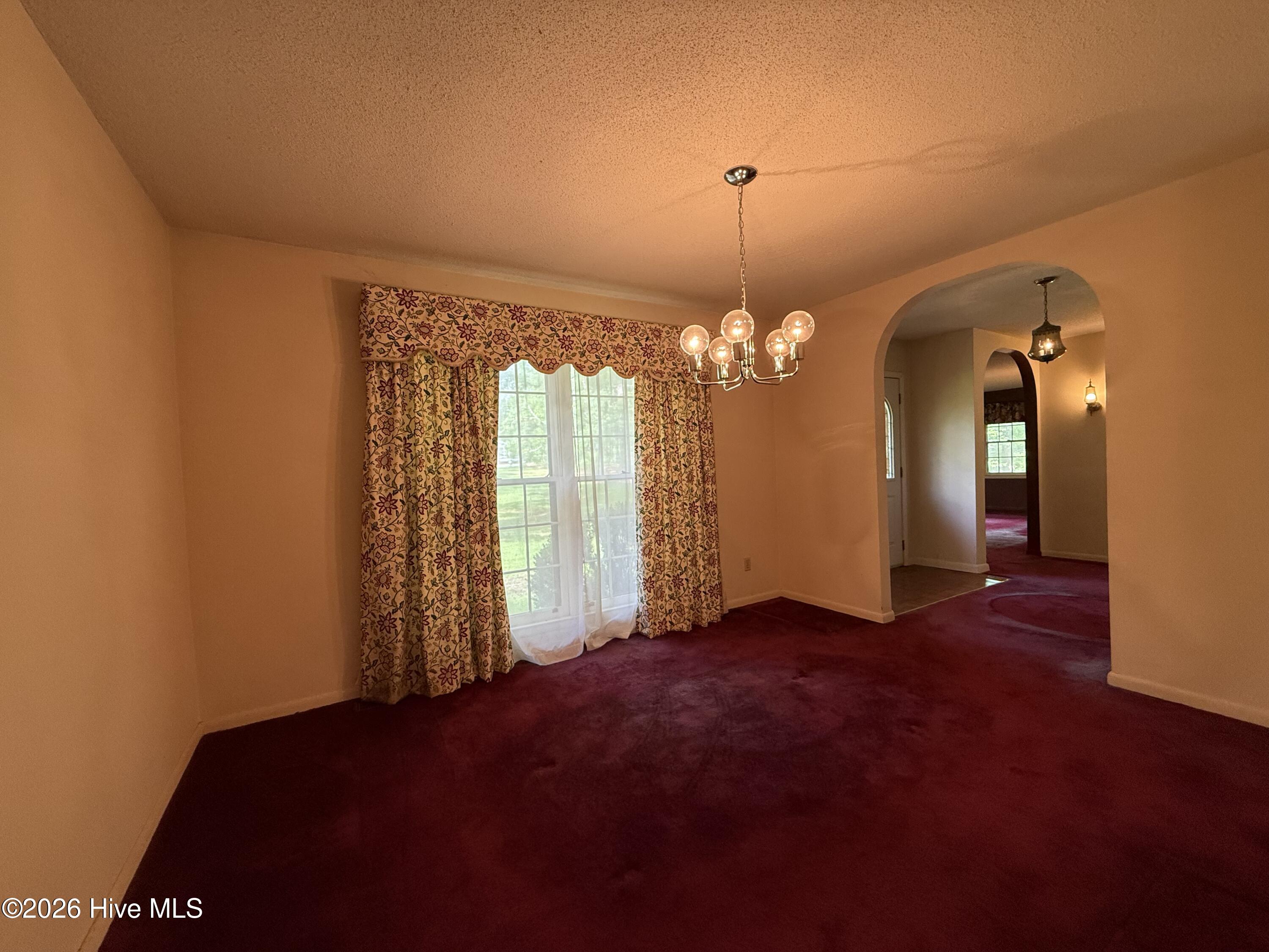 558 Lakewood Drive