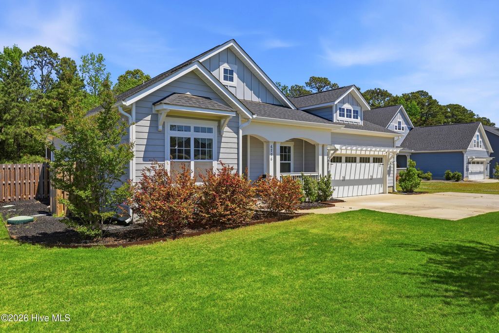 Photo of 6776 Campbells Ridge Drive SE, Leland, NC 28451 (MLS # 100569214)