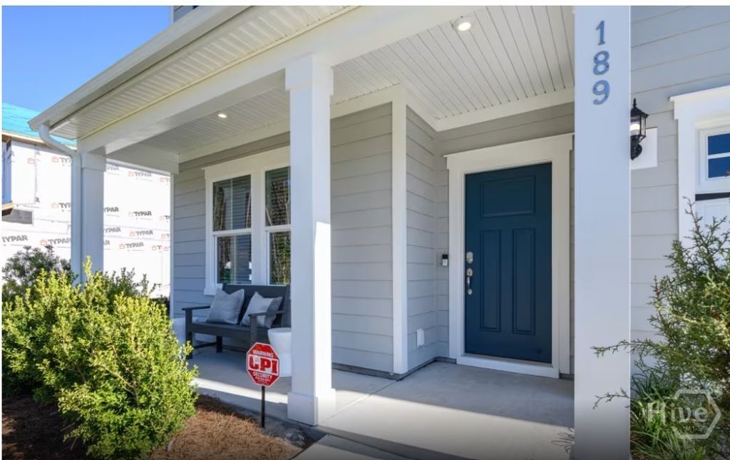 Photo of 189 Pulaski Drive, Richmond Hill, GA 31324 (MLS # SA354991)