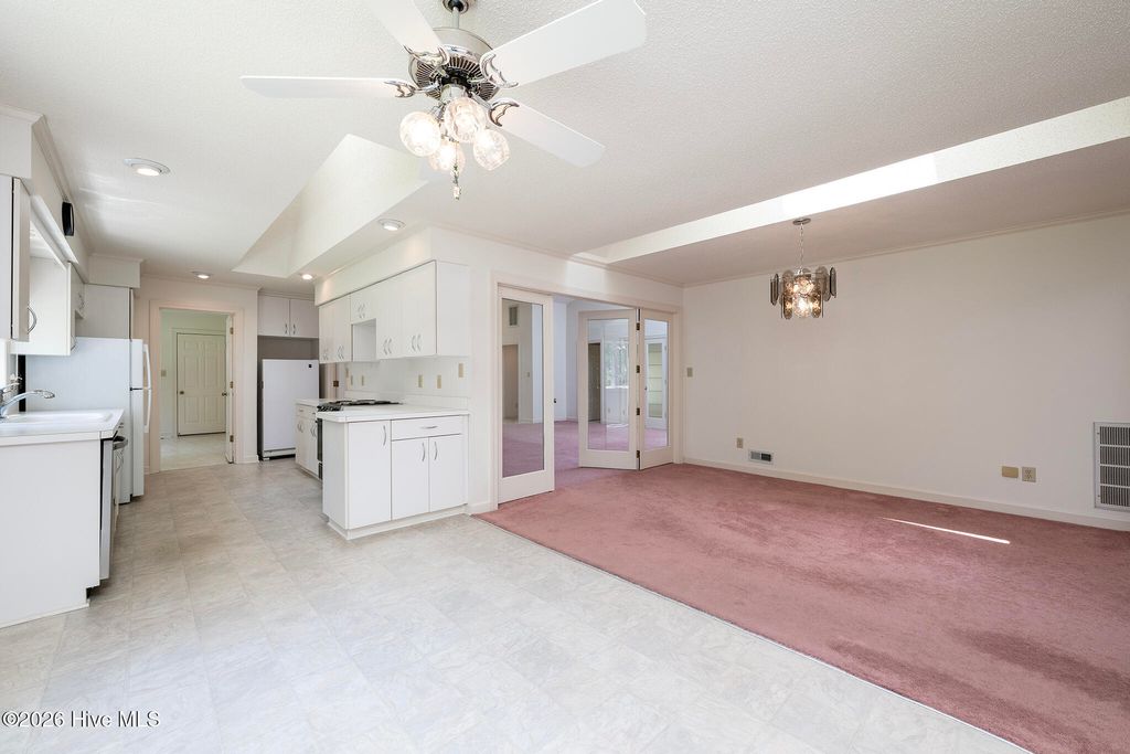 Photo of 809 Thyme Court, New Bern, NC 28562 (MLS # 100586044)
