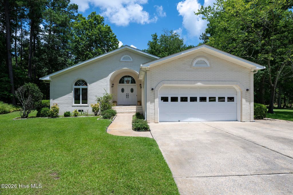 Photo of 809 Thyme Court, New Bern, NC 28562 (MLS # 100586044)