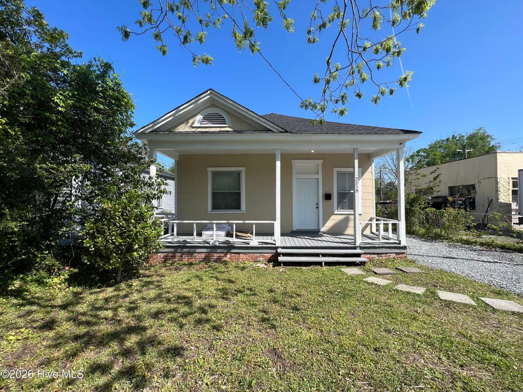 Photo of 2319 Market Street, Wilmington, NC 28403 (MLS # 100554862)