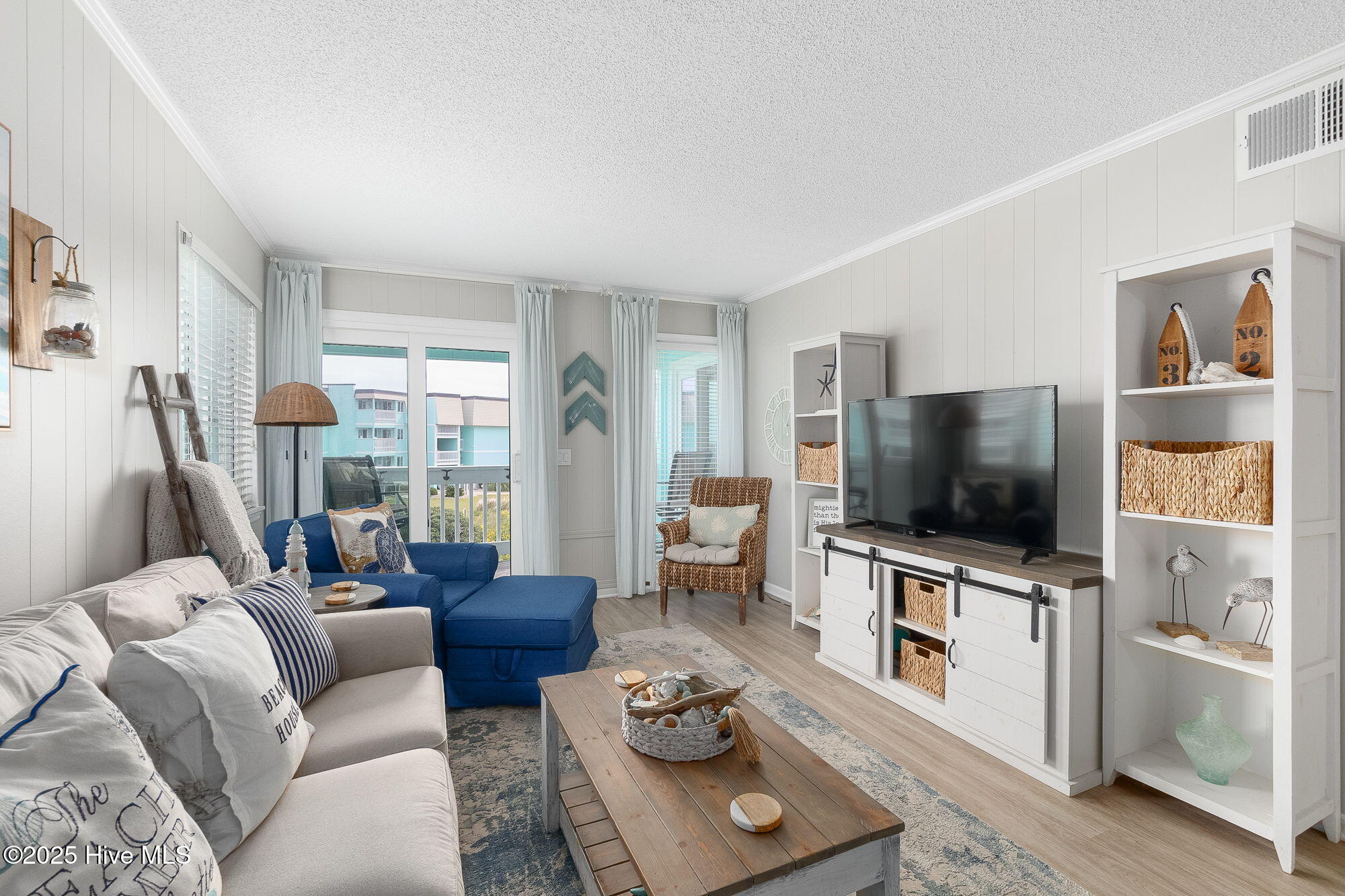 301 Commerce Way Way 241