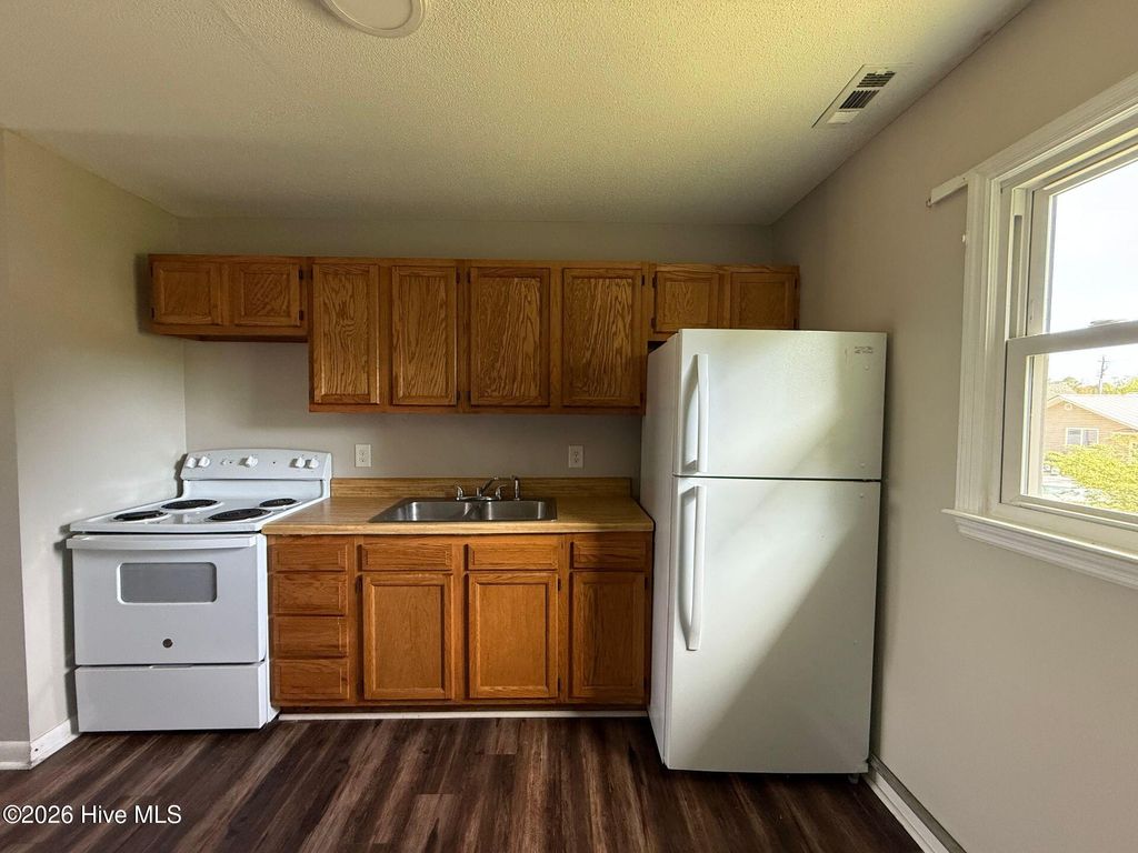 Photo of 2310 Indian Drive #8, Jacksonville, NC 28546 (MLS # 100565737)