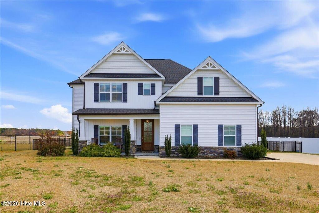 Photo of 137 Kenbridge Lane, Princeton, NC 27569 (MLS # 100559046)