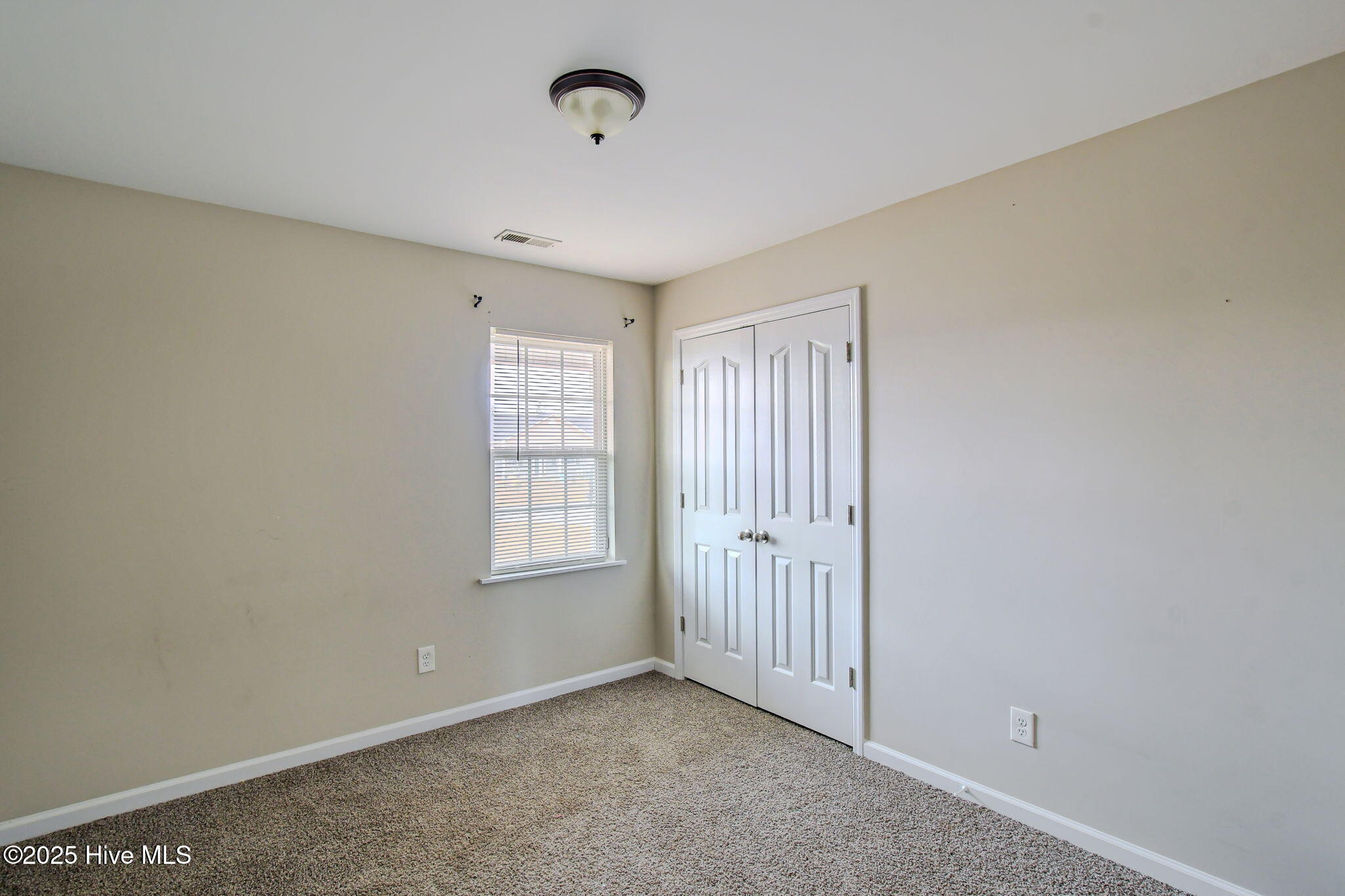 Beulaville, North Carolina 28518, United States, 3 Bedrooms Bedrooms, ,2 BathroomsBathrooms,Residential,Active,256122