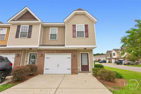 Townhouse For Sale - 46 Leaf Court<br/> Richmond Hill, GA 31324