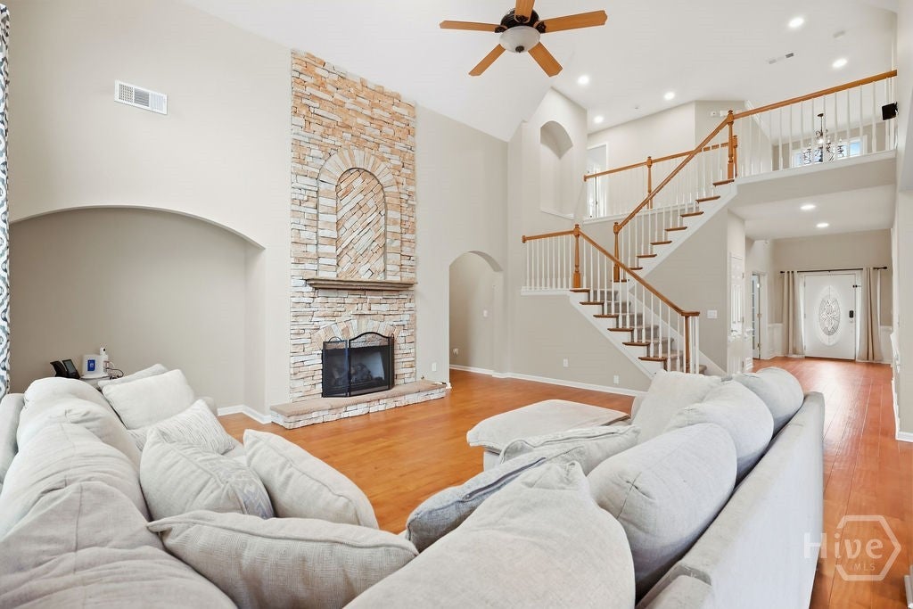 1500 Granby Lane