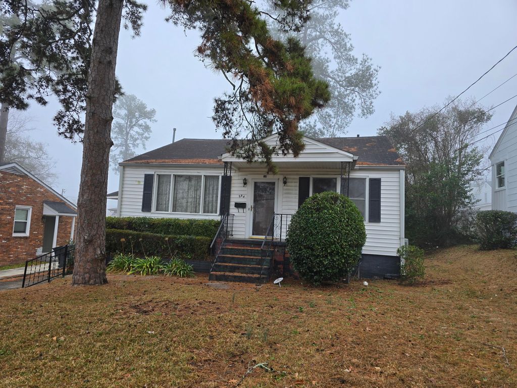 Photo of 544 Highland Avenue, Augusta, GA 30904 (MLS # 550567)