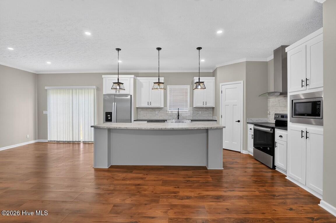 304 Forsythe Lane
