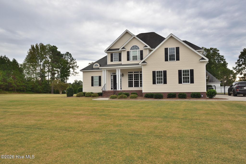 Photo of 691 Gadwall Court, Nashville, NC 27856 (MLS # 100566328)