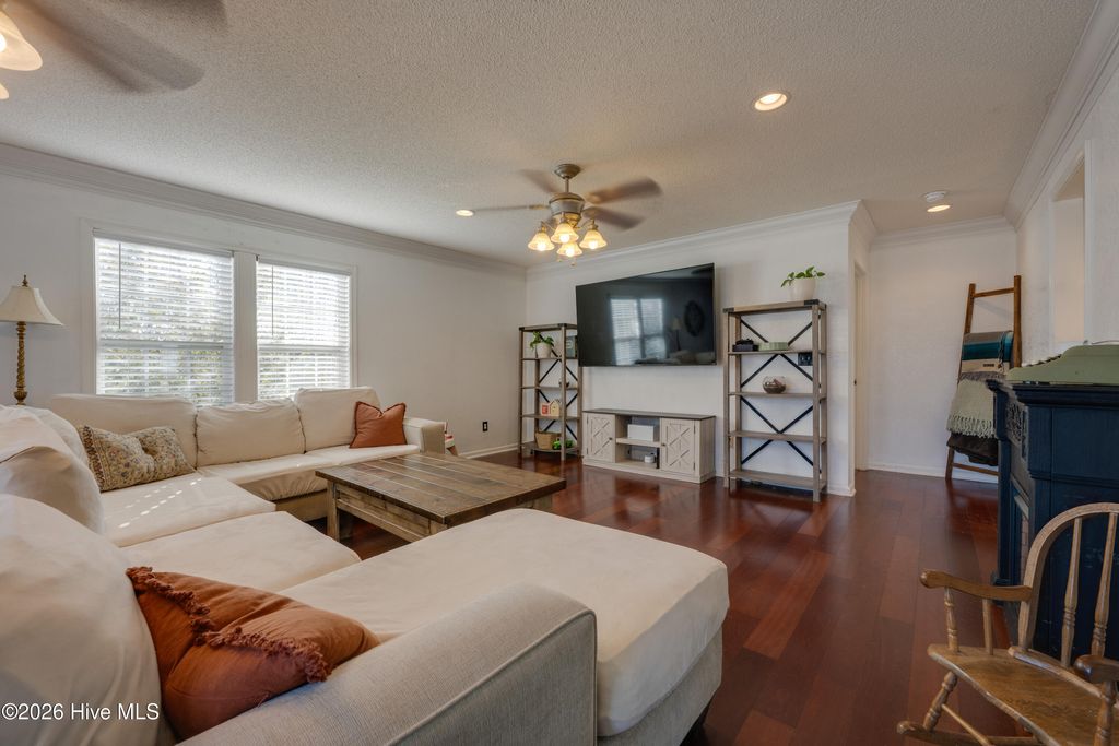 Photo of 1027 Simpson Ditch Road, Elizabeth City, NC 27909 (MLS # 100554377)