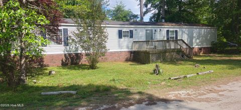 Photo of 103 Old Fountain Road, Richlands, NC 28574 (MLS # 100576223)