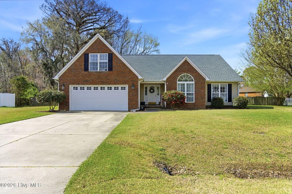 Photo of 104 Shady Side Lane, New Bern, NC 28562 (MLS # 100569773)